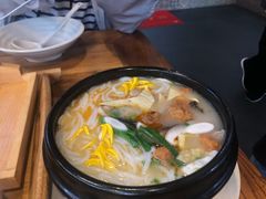 -双桥园·云南过桥米线(古城南门店)