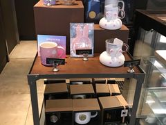 -星巴克(南京弘阳购物中心店)