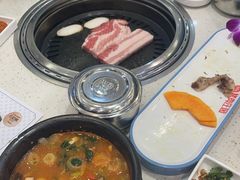 -韩香福烤肉庄园(荣成店)