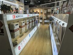 -百安居装修建材卖场(泰然店)