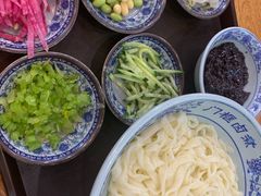 -门框胡同百年卤煮(新街口店)