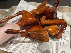 -蝴蝶里·粤菜·点心(滨江龙湖店)
