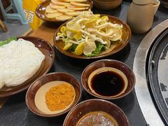 -阿山卓·野生菌火锅·纳西火塘烤肉