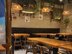 大堂-炉小二铜锅牛蛙•川湘菜(三里屯店)