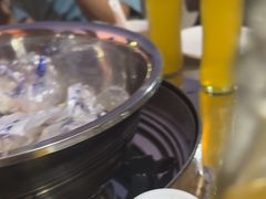 -胡须佬鸡煲四季火锅店(石厦西村直营店)