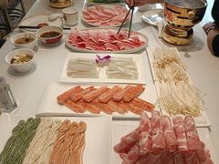 -澳洲肥牛火锅(转盘路店)