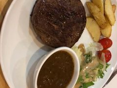 -斗牛士牛排餐厅(嘉里汇店)