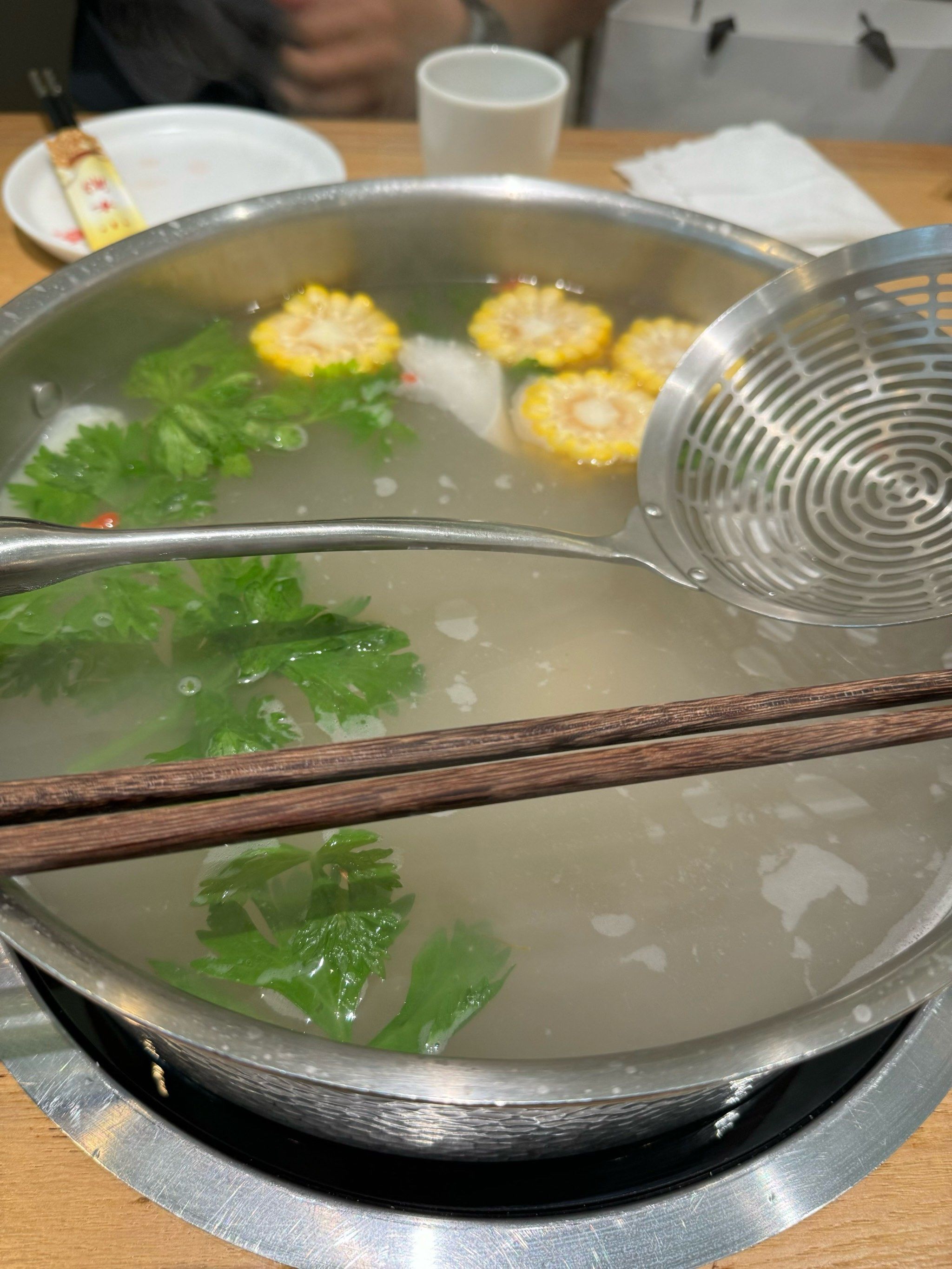 小木船潮汕火锅,味道纯正,入口即化,服务