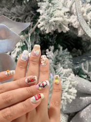 -HUII NAIL绘京美甲美睫会馆