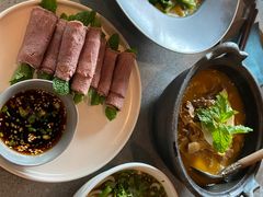 -半山腰·云南菜(侨福芳草地店)
