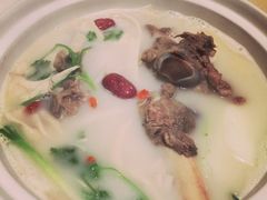 拾味骨汤-拾味馆(万达广场店)