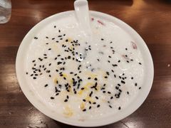 尤索夫牛奶醪糟-清真·尼罗美食城(王府井生活广场店)
