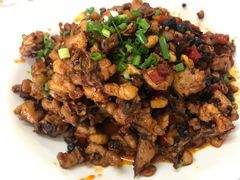 老干妈炒仔鸡-新新湘菜馆(新中街二条店)