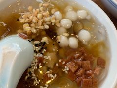 -怪噜范·老贵阳街头名小吃(鸿通城店)