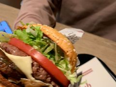 -The Habit Burger Grill 哈比特汉堡(复兴soho店)