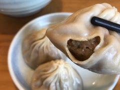 鲜肉小笼-聚成源(芦庄店)