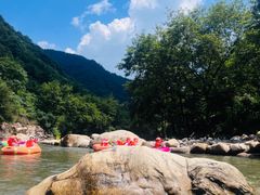 -雅鲁激流探险漂流