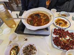 -霄汉牛三鲜湖北砂锅菜(万松园2店)