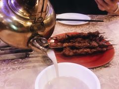 -维吾尔餐厅(宜山路店)