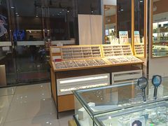 -光明眼镜·蔡司授权(徐泾店)