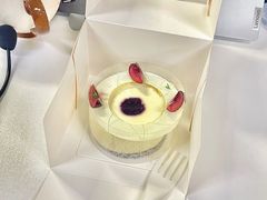 -潮一不贰·法式甜品·生日蛋糕·西式简餐(外滩店)