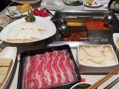 -海底捞火锅鲜切牛肉主题店(长寿路店)