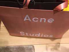 -Acne Studios(芮欧百货店)