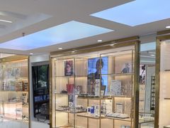 -世纪大明眼镜·蔡司战略授权店(汉街店)