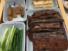 烙饼卷带鱼-东兴楼饭庄(六里桥店)