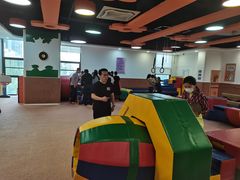 -爱威盛亲子俱乐部·纽约国际早托中心
