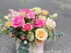 -槿妍花舍花艺生活馆(世纪港湾店)