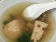 -猪脚洪隆江猪脚饭