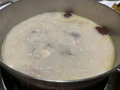 -洪氏嗨捞·猪肚鸡火锅(阳光天地店)