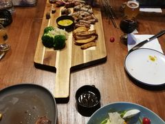 -麦落精酿啤酒餐吧(先农大院店)