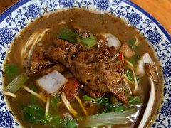 -何太太馄饨面铺(大浒东苑店)