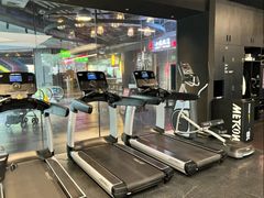 -TOP健身私教工作室(侨香店)
