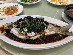 榄角蒸边鱼-瑞记湛江鸡饭店·粤西第一鸡(粤垦店)