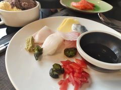 -唐拉雅秀酒店-西锦汇空中BBQ·思创餐厅