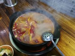 -灌县老妈砂锅串串香(万科红生活广场店)