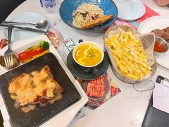-伯顿西餐厅(厚街香榭丽店)