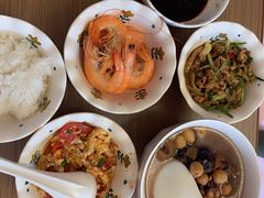 -鲸鱼妈妈月嫂/育婴师定制