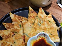 海鲜饼-明洞阿姨·韩式酱蟹烤肉·创意料理(三元桥店)