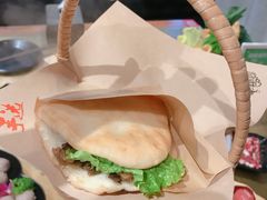 肉夹馍-手选潮汕鲜活牛肉火锅(二七广场店)