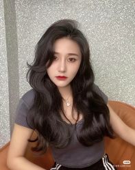 -时尚殿堂明星门店