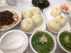 -李与白包子铺(桐梓林店)