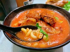 番茄浓汤鸡翅猪扒通粉-华嫂冰室(尖沙咀店)