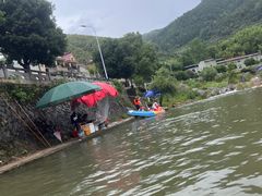 -虎啸峡漂流