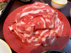 -洞庭洲·防空洞火锅·铜锅涮肉·烧烤(新百广场店)