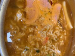 -拌来拌去石鍋拌飯(文鼎店)