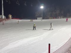 -蓟洲国际滑雪场